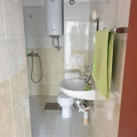 Sunny Gardens 2 Bedrooms * סאני ביץ'