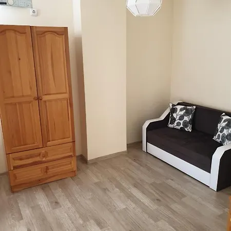 Sunny Gardens 2 Bedrooms * סאני ביץ'